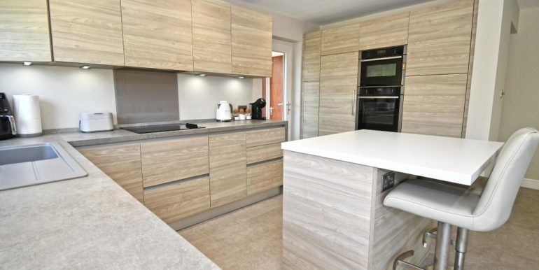 Kitchen 2 of 2_1024x683