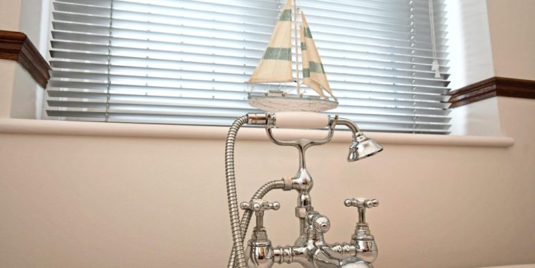 Bathroom Boat (JHP Website)