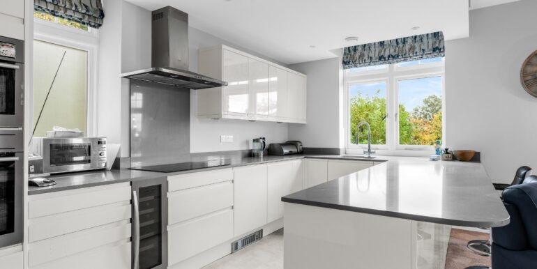 Kitchen 2 of 2